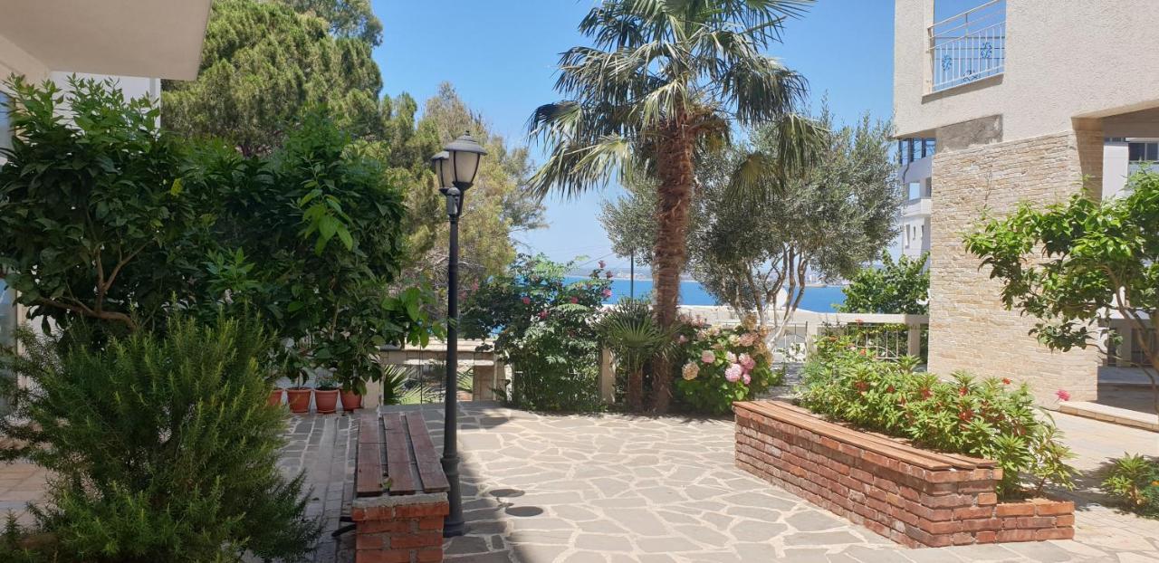 Redsun Apartment Vlorë Exterior foto