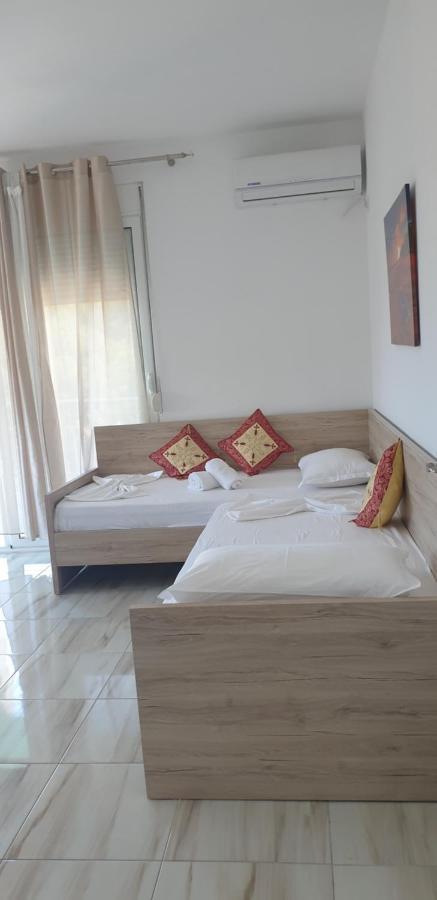 Redsun Apartment Vlorë Exterior foto